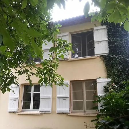 게스트하우스 La Vieille Ferme 3*